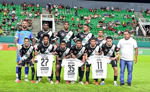 
          Imagem ilustrativa da imagem Goleiro Bruno defende dois pênaltis, mas Vasco-AC é eliminado da Copa do Brasil
          