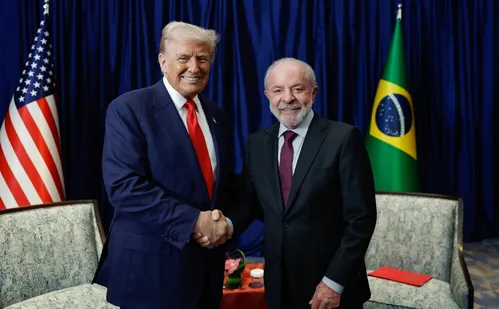 
          Imagem ilustrativa da imagem Governo Lula anuncia parceria com os EUA para combater tráfico de armas e drogas
          