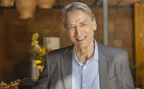 
          Imagem ilustrativa da imagem Herson Capri é hospitalizado após sofrer enfarte
          