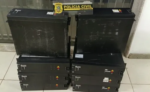 
          Imagem ilustrativa da imagem Homem acusado de furtar R$64 mil em baterias de estações de telefonia é preso no ES
          