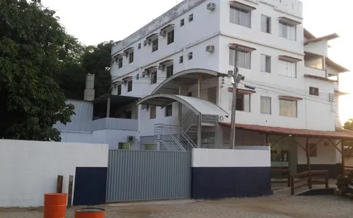 
          Imagem ilustrativa da imagem Motociclista morre em acidente com ônibus em Colatina
          