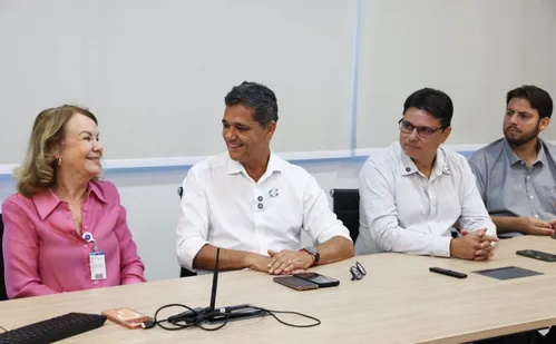 
          Imagem ilustrativa da imagem Parceria entre Governo do ES e Hospital Santa Rita vai abrir 34 leitos de oncologia
          