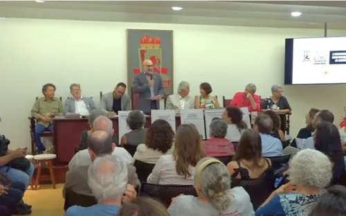 
          Imagem ilustrativa da imagem INÉDITO: 649 professores, alunos e técnicos da UFPE foram vítimas da ditadura
          