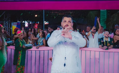 
          Imagem ilustrativa da imagem Imperatriz do Forte encerra desfiles do Grupo Especial com enredo sobre Xirê
          