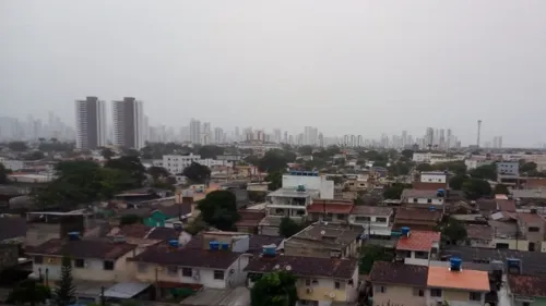 
          Imagem ilustrativa da imagem Inmet coloca quase todo o estado de Pernambuco sob alerta de "Perigo Potencial"
          