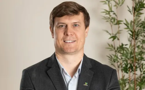 
          Imagem ilustrativa da imagem Inteligência Artificial não é tecnologia. É decisão estratégica
          