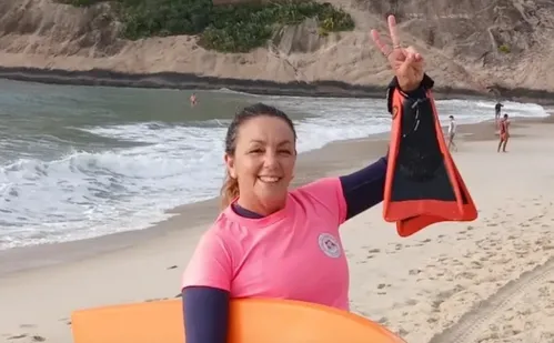 
          Imagem ilustrativa da imagem Isabela Nogueira, pioneira do bodyboard no Brasil, morre aos 56 anos
          