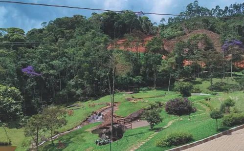 
          Imagem ilustrativa da imagem Javé Construtora entrega empreendimento "Castle Hill", que une natureza e moradia
          