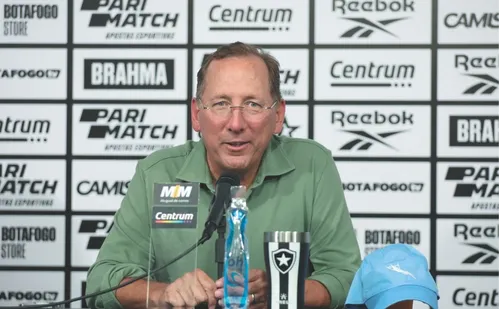 
          Imagem ilustrativa da imagem John Textor diz não aceitar time medíocre e mira títulos
          