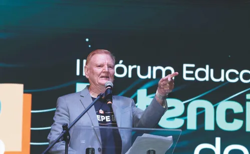 
          Imagem ilustrativa da imagem Jovens compartilham trajetórias de sucesso em fórum no ES
          