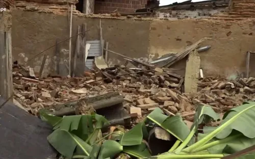 
          Imagem ilustrativa da imagem Casal que morreu em desabamento no Pilar recorreu à Justiça para não sair do imóvel
          