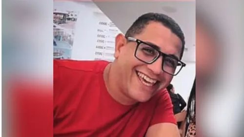 
          Imagem ilustrativa da imagem Latrocínio em Casa Forte: 2º envolvido em morte de motorista de app é apreendido
          