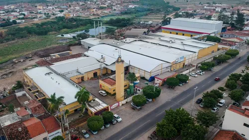 
          Imagem ilustrativa da imagem Legado da Tambaú: Hugo Gonçalves narra trajetória do pai que vendia pirulitos
          