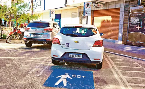 
          Imagem ilustrativa da imagem Linhares implanta Zona Verde de estacionamento. Entenda como vai funcionar
          