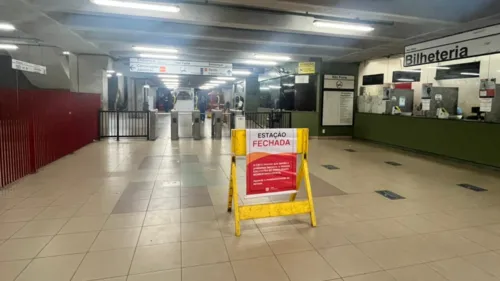 
          Imagem ilustrativa da imagem Linhas Centro e Sul do Metrô do Recife param após falta de energia
          