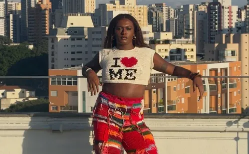 
          Imagem ilustrativa da imagem Liniker é anunciada como atração do Montreux Jazz Festival 2026
          