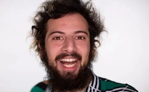 
          Imagem ilustrativa da imagem Lucas Strabko, Cartolouco, é investigado sob suspeita de violência doméstica
          