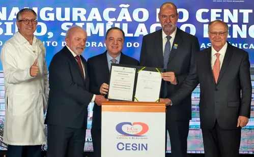 
          Imagem ilustrativa da imagem Lula sanciona lei para ampliar acesso a tratamentos de alto custo contra câncer
          