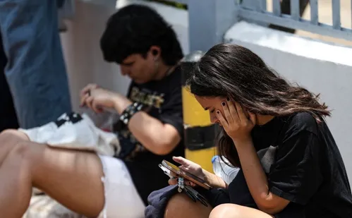 
          Imagem ilustrativa da imagem MEC divulga pré-seleção do Fies no primeiro semestre
          