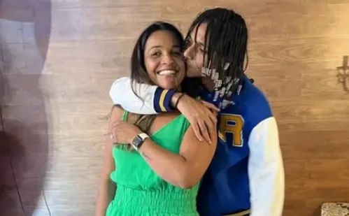 
          Imagem ilustrativa da imagem Mãe de Oruam está foragida da Justiça após operação contra o Comando Vermelho
          