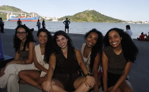 
          Imagem ilustrativa da imagem Mais de 12 mil visitas: Cais das Artes entre os roteiros preferidos das famílias
          