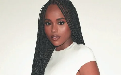 
          Imagem ilustrativa da imagem Maísa, Vladimir Brichta e MC Livinho: notícias dos famosos na coluna POP.ZAP
          