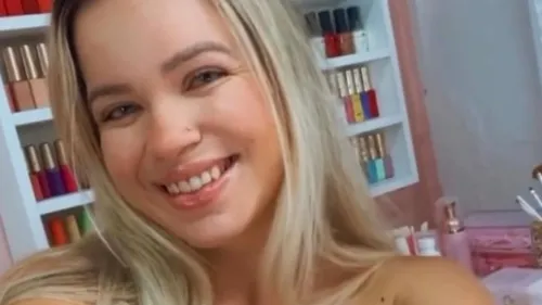 
          Imagem ilustrativa da imagem Manicure é assassinada com mais de 10 tiros em Santa Cruz do Capibaribe
          