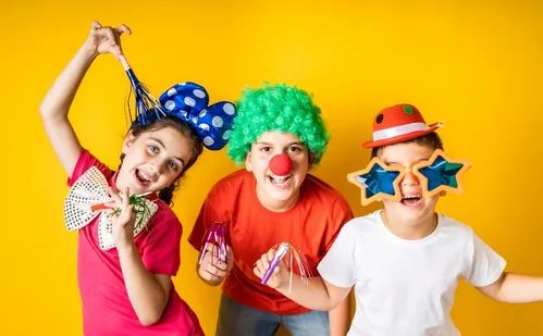 
          Imagem ilustrativa da imagem Médica pediatra do Himaba orienta cuidados para proteger as crianças no Carnaval
          