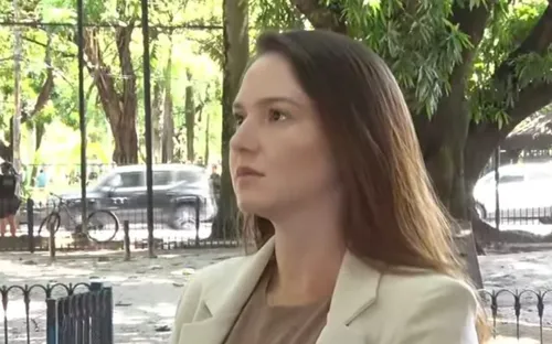 
          Imagem ilustrativa da imagem Médico foragido: Justiça decreta prisão por morte em harmonização no Recife
          