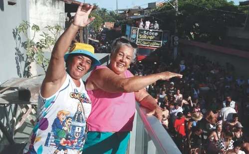 
          Imagem ilustrativa da imagem Medusas e guerreiras na folia da Barra do Jucu, em Vila Velha
          