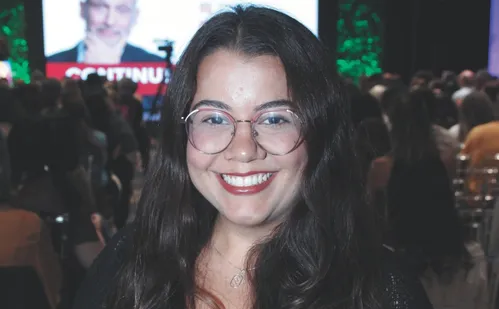 
          Imagem ilustrativa da imagem Meeting Tribuna Educação: projeto de vida começa em casa, diz especialista
          