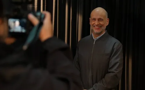 
          Imagem ilustrativa da imagem Meeting Tribuna de Educação vai debater caminhos para escolhas mais conscientes
          