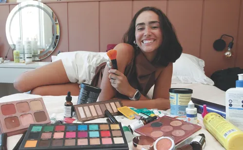 
          Imagem ilustrativa da imagem Mercado da beleza movimenta R$ 14 milhões por dia em produtos e serviços
          