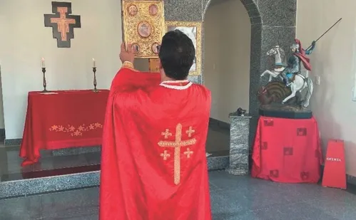 
          Imagem ilustrativa da imagem Missa para celebrar São Jorge em Jardim Limoeiro nesta quinta-feira
          