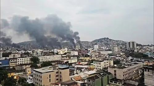 
          Imagem ilustrativa da imagem Moraes prorroga o prazo para governo do Rio enviar imagens de megaoperação contra o CV na Penha
          