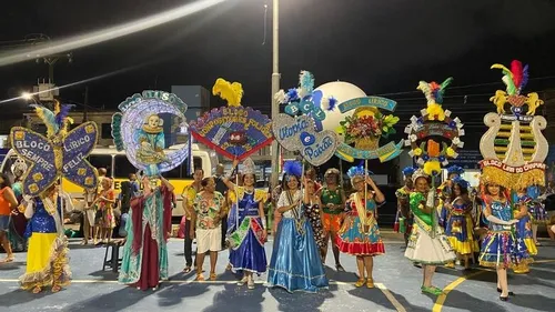 
          Imagem ilustrativa da imagem Morro da Conceição celebra 15 anos de tradição lírica com grande encontro de blocos
          