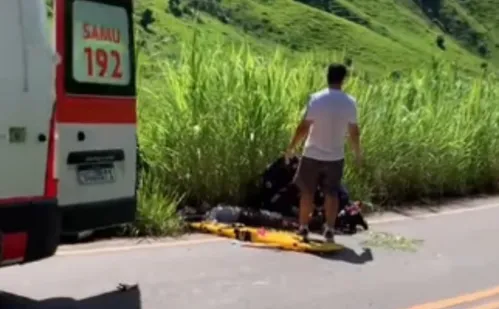 
          Imagem ilustrativa da imagem Motociclista morre após colidir com moto conduzida por adolescente em Pancas
          