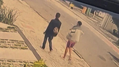 
          Imagem ilustrativa da imagem Motorista de aplicativo é morto a tiros por dupla de assaltantes em Casa Forte
          