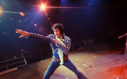 
          Imagem ilustrativa da imagem Neve Campbell volta em “Pânico 7”, que estreia nos cinemas do ES
          