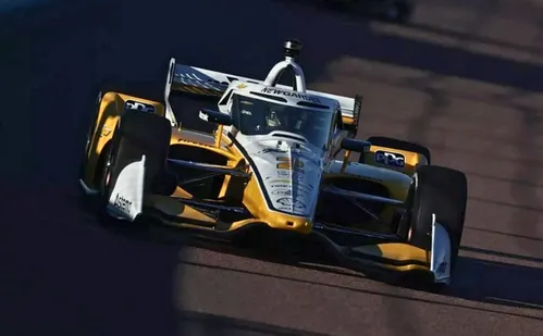 
          Imagem ilustrativa da imagem Newgarden vence em Phoenix e assume liderança
          