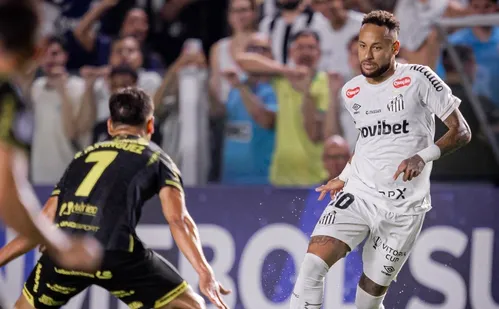 
          Imagem ilustrativa da imagem Neymar marca, mas Santos só empata com reservas do Recoleta na Vila Belmiro
          