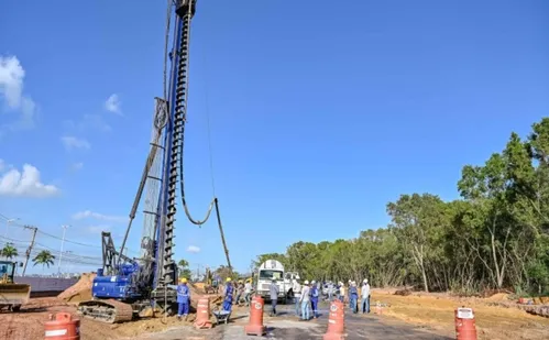 
          Imagem ilustrativa da imagem Obras do Mergulhão: trânsito de acesso à Norte-Sul vai mudar em Jardim Camburi
          