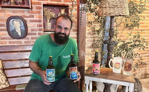 
          Imagem ilustrativa da imagem Onde comer e se hospedar em Viana
          