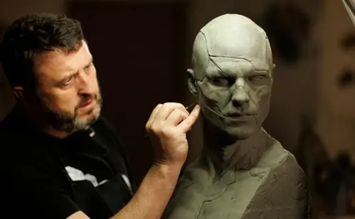 
          Imagem ilustrativa da imagem Oscar: 'Frankenstein' vence nas categorias Figurino e Maquiagem e Cabelo
          