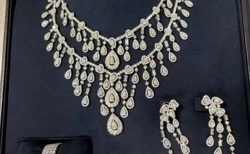 
          Imagem ilustrativa da imagem PGR pede arquivamento de inquérito sobre desvio de joias por Bolsonaro
          