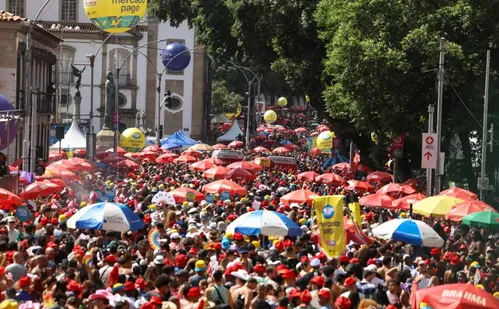 
          Imagem ilustrativa da imagem PM do Rio prende mais de 200 pessoas durante Carnaval
          