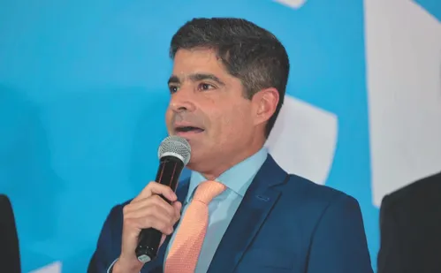 
          Imagem ilustrativa da imagem PSD vê chance de Flávio Bolsonaro murchar na campanha
          