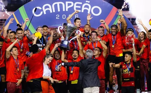 
          Imagem ilustrativa da imagem Palmeiras, Cruzeiro e Grêmio: como chegam os campeões estaduais no Brasileirão?
          