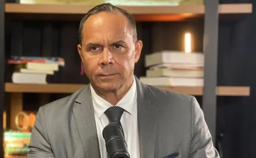 
          Imagem ilustrativa da imagem Pane em celular: "Direito do consumidor independe de garantia"
          