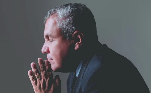 
          Imagem ilustrativa da imagem Pastor lança devocional inspirado na vida de Jacó
          